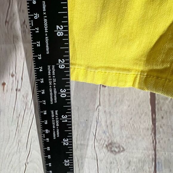 Kut from the Kloth Yellow Jeans - Picture 5 of 8